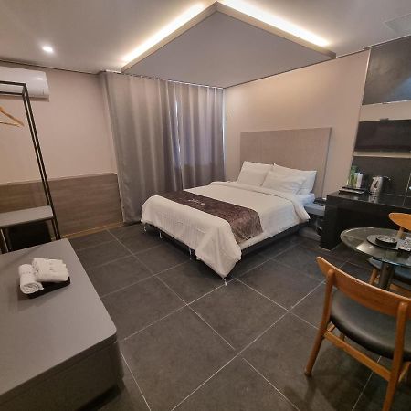 Yeoubi Hotel Jinju Dış mekan fotoğraf